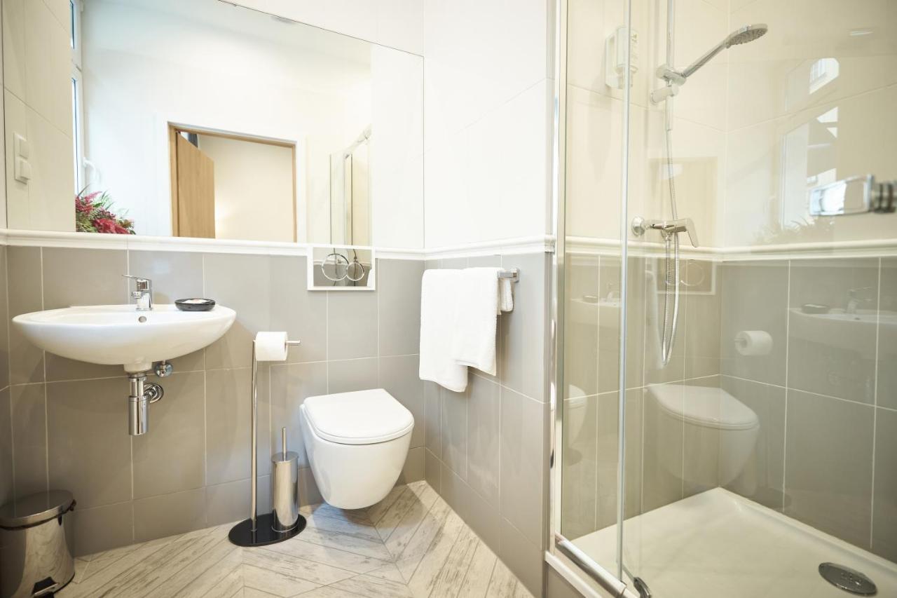 Klasztorna 25 Aparthotel